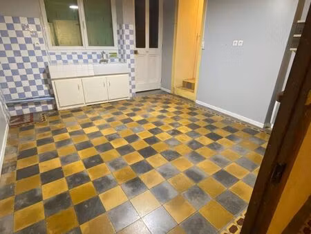 maison f2 avec cours