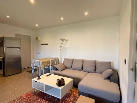 appartement location meublé t3 dans maison 1er étage