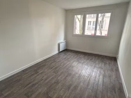 loue appartement meublé à courbevoie