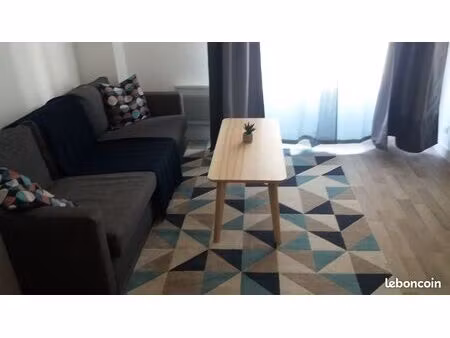 studio meuble 23m² hypercentre graslin – 580euros