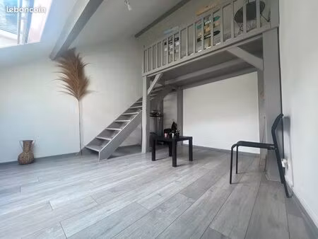 à louer studio centre ville de soissons
