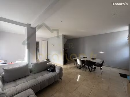 maison 3 pièces 111 m²