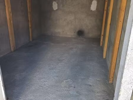 box d'entreposage