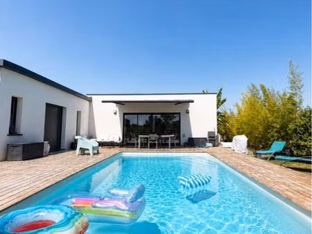 maison avec piscine - 3 chambres - 125m2