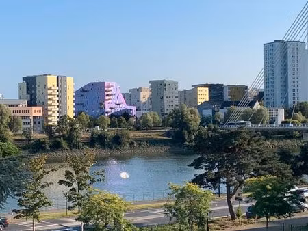 coup de coeur- appartement récent de 70m2  t3/4 meublé – vue loire – quartier des haubans 