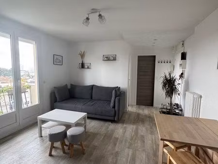 t2 meublé 39 69m2 quartier beauséjour à saint-herblain