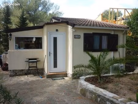 vend maison/chalet sur terrain de 440 m²