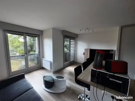 studio 1 pièce 26 m²