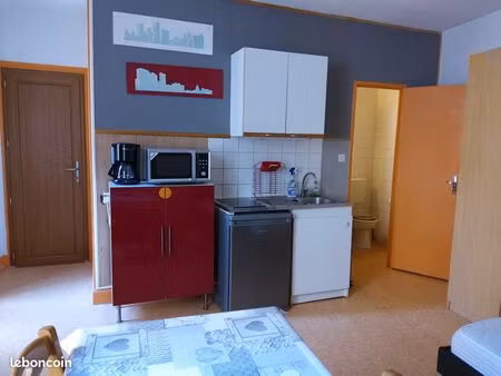 studio meublé vichy proche centre parcs fac