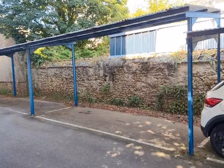place de parking à louer