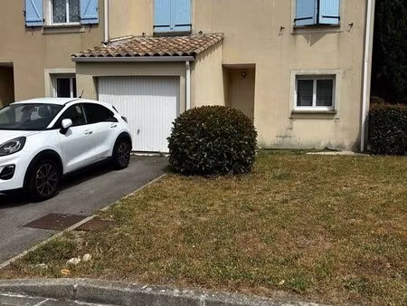maison t4/5 résidence piscine