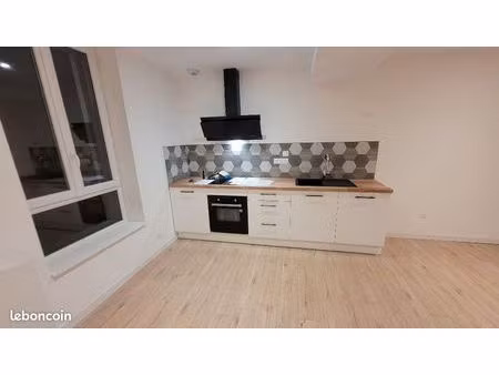 charmant t2 en duplex avec terrasse privative – 39 m² – douai limite râches