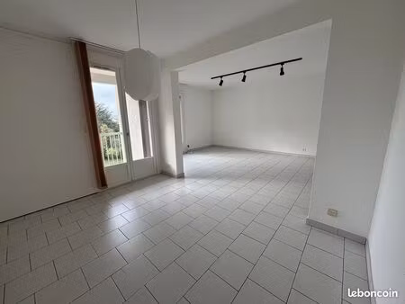 t4 de 78m² avec garage et cave - guilherand-granges