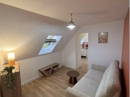studio calme  lumineux et pratique