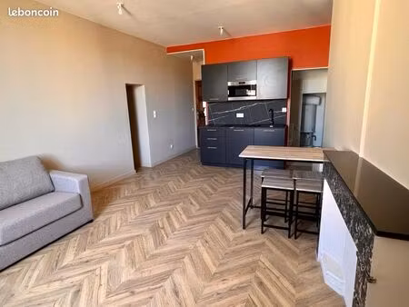 studio meublé 430