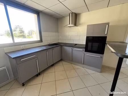 appartement 3 pièces 79 m²