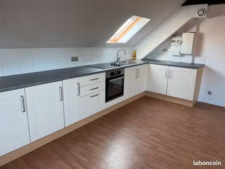 appartement t2+ excellent état
