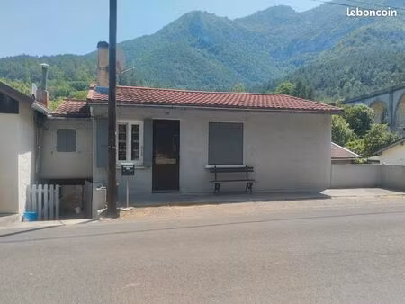 vend maison de plain pied