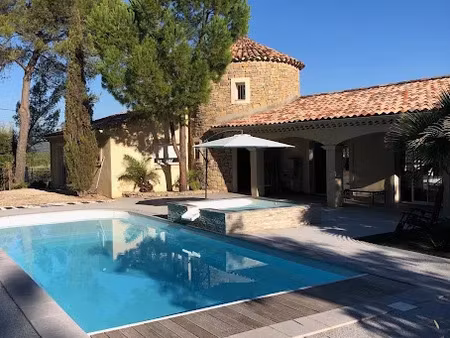 vente maison 7 pièces 209 m² à carces (83570)  655 000 €