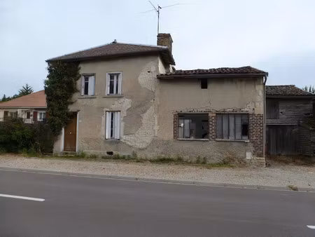 vente maison 5 pièces 80 m² à rosnay-l'hôpital (10500)  24 000 €