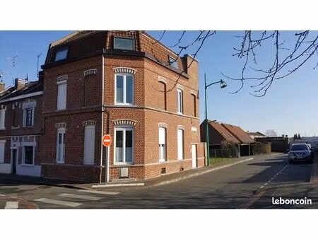 lesquin f2 bis 48m²  jardin + cave 790