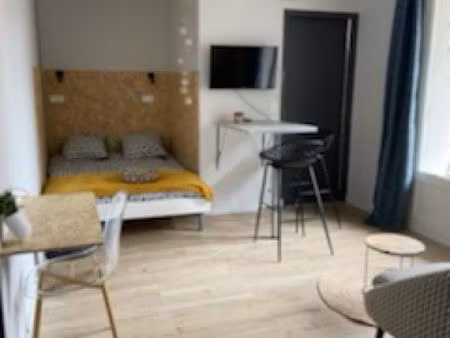 studio balcon cave garage