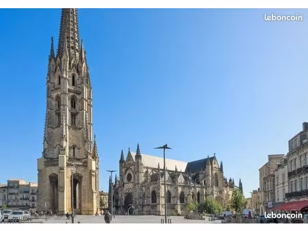 places de parking fermées pour moto ou scooter bordeaux centre