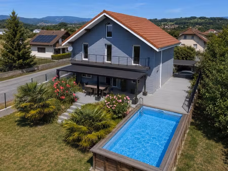 maison familiale contemporaine de 170 m2 avec piscine  garag