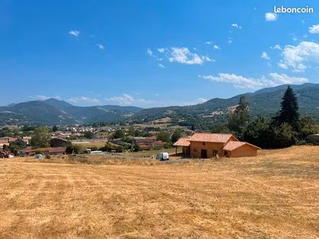 rare sur les hauteurs de saint-girons – les 2 derniers lots disponibles