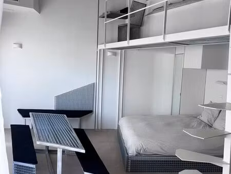 loue appartement - 30m² - décoré  climatisé  meublé à aubervilliers pantin