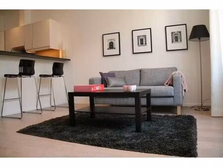appartement à louer à chaussée de waterloo 350 saint-gilles (vbe49115)