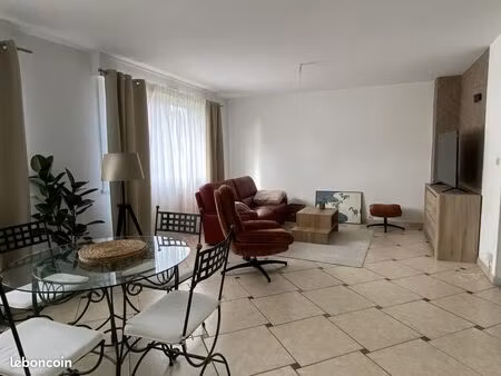 appartement 3 pièces 79 m²