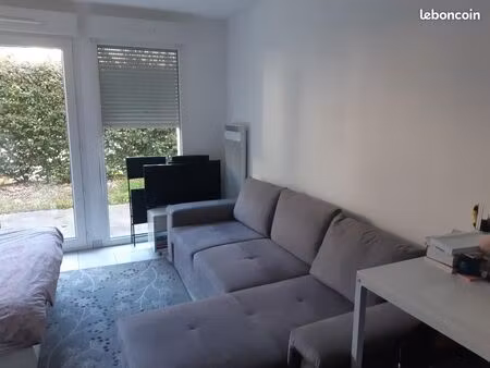 studio 1 pièce 26 m²