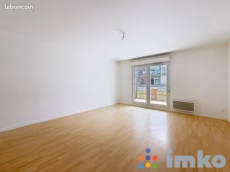 appartement 3 pièces 64 m²