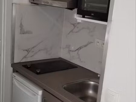 studio meublé  métro 11  apl caf