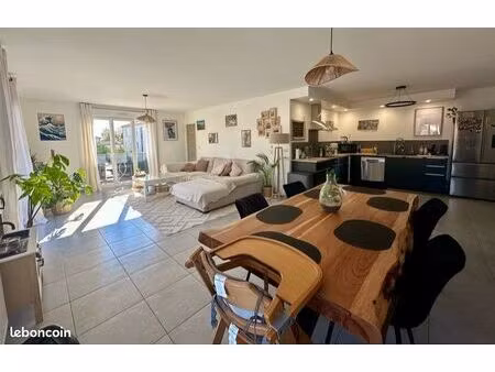 appartement récent 5 pièces – 115 m² + 14m² de terrasse sud de tournon