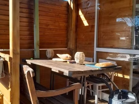 chalet à vendre dans camping en corse