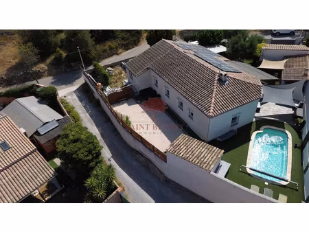 gigean - villa t4 de plain pied avec piscine + appartement i