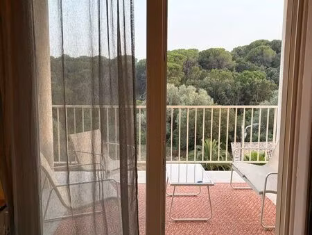 t2 terrasse + parking