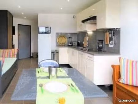 studio meublé