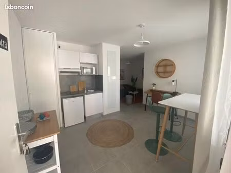 studio 1 pièce 25 m²