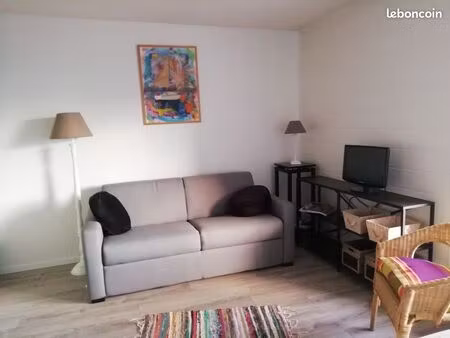 studio calme et cosy