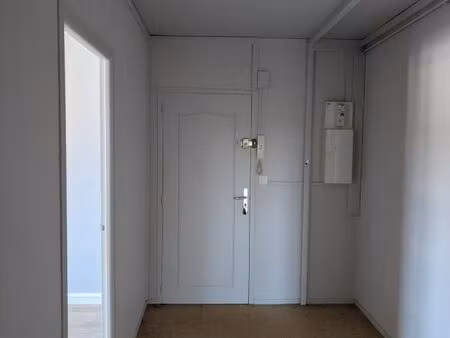 appartement 3 pièces 79 m²