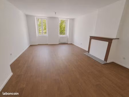 appartement t3 lamastre