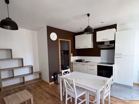 loue appartement meublé centre privas