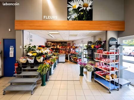 fleuriste 26 m² écouen