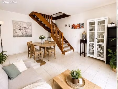 ? maison duplex 71 m² | jardin | garage + parking | résidence sécurisée | 2 chambres