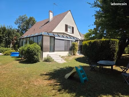 villa 290 m² rénovée – entièrement climatisée - dpe b - piscinable