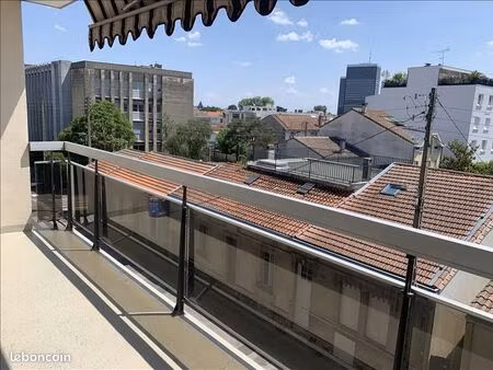 appartement 3 pièces 77 m²