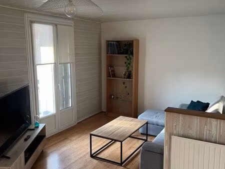 location meublée appartement t3 cauderan pins francs